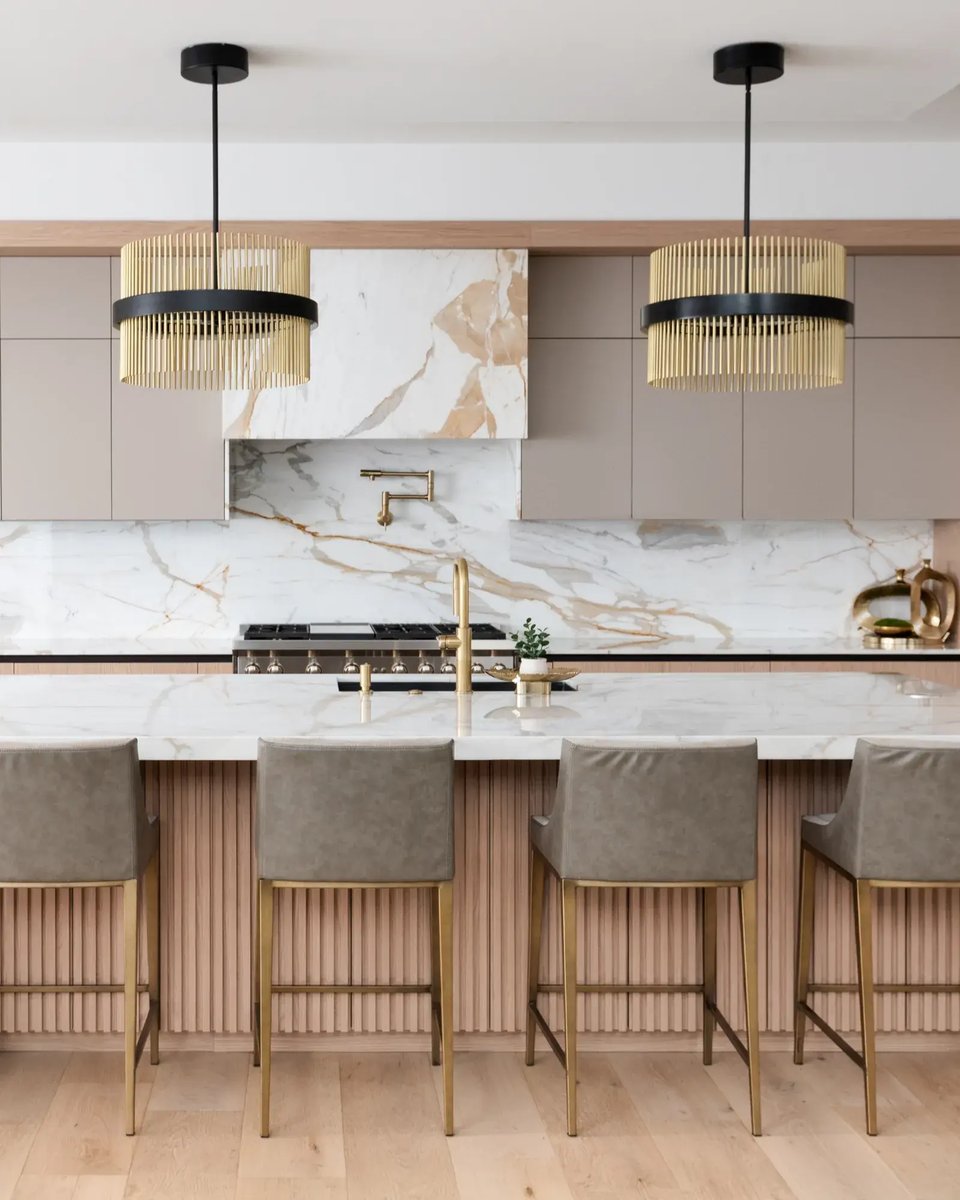 cody-rd-kitchen-remodel-range-wall-marble-backsplash-barstools