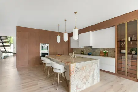 506-stephen-circle-kitchen-staircase-open-floor-plan-view